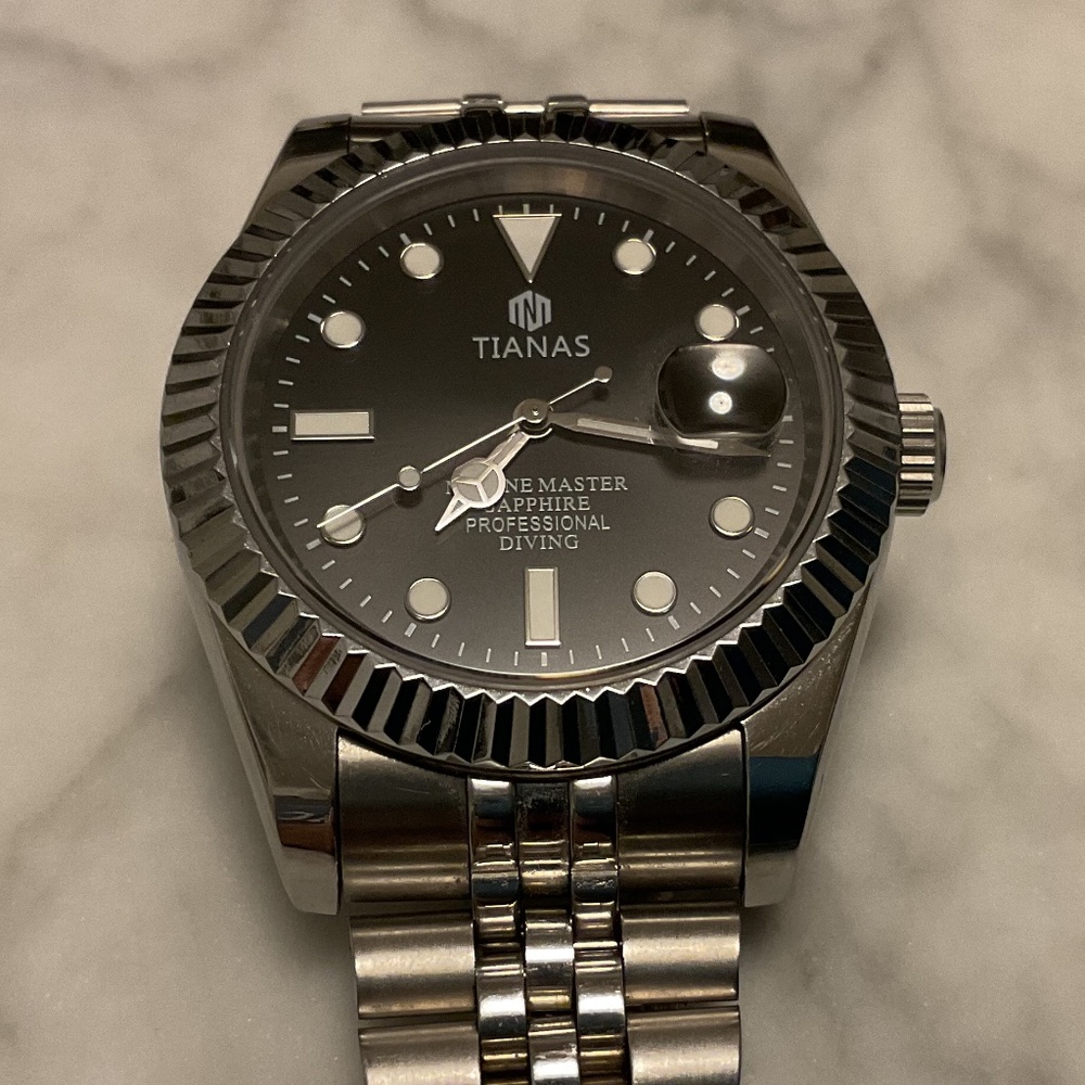 Tianas datejust homage stainless steel sapphire crystal